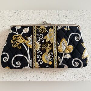 NWOT Vera Bradley “Yellow Bird” Quilted Kiss-Lock Clutch/Wallet – Rare Pattern